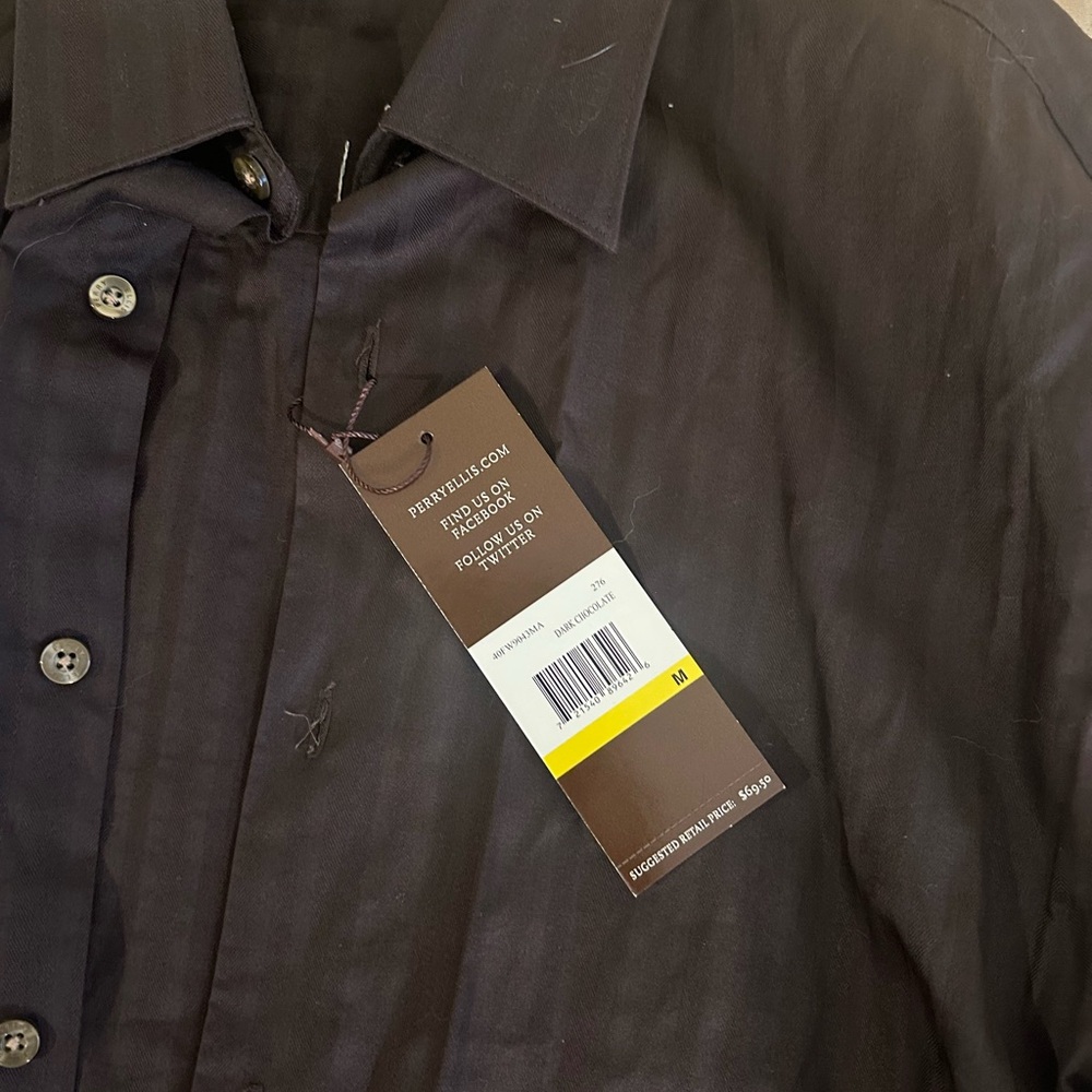 Perry Ellis Deep Brown Button-Up Shirt NWT MED - Picture 2 of 8